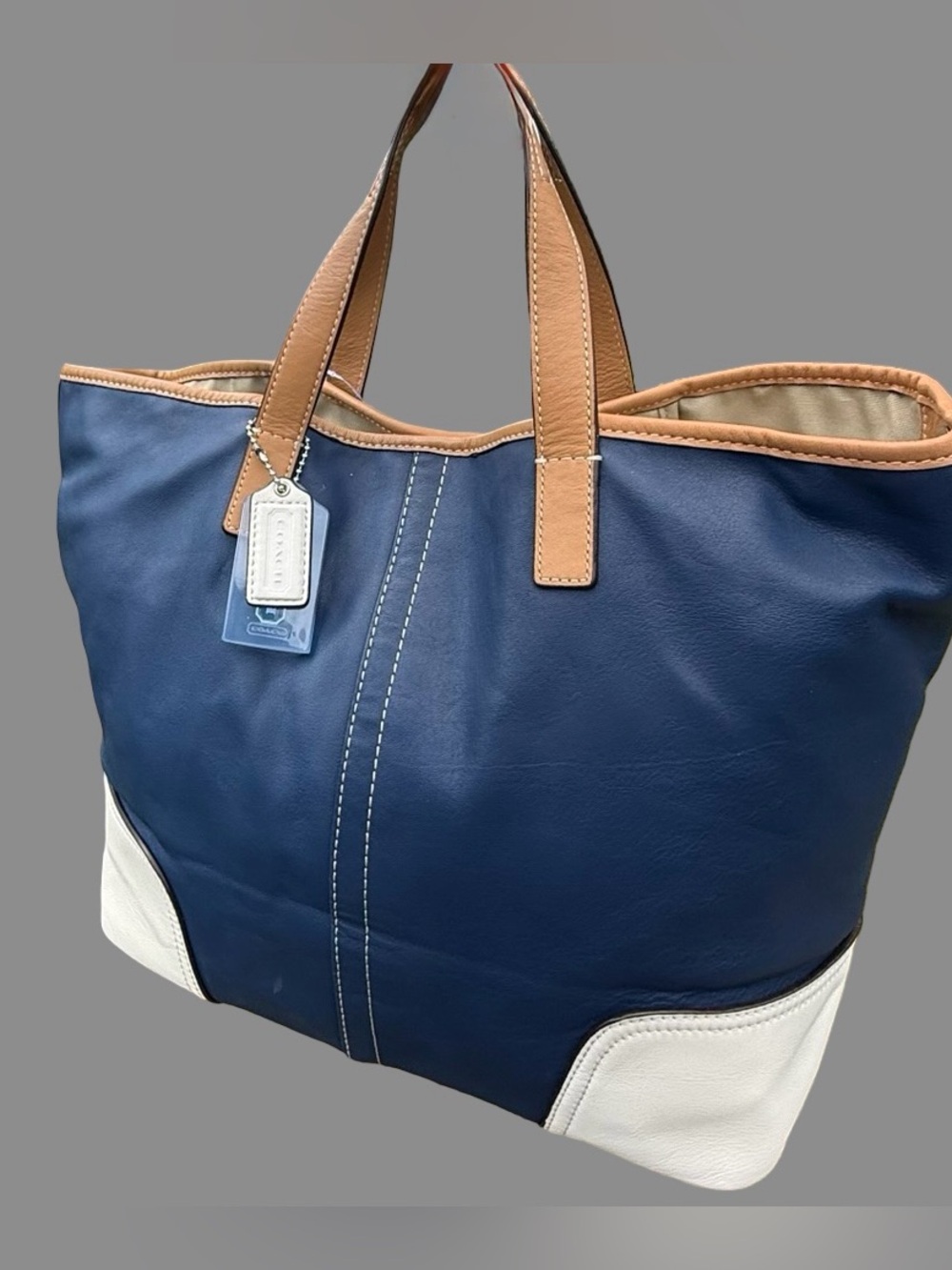 NWT Coach Hadley Midnight Blue Leather Spectator Duffle Satchel Bag – F27728